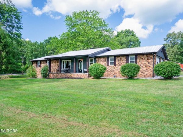 111 Guffey Lane, Jamestown, TN 38556