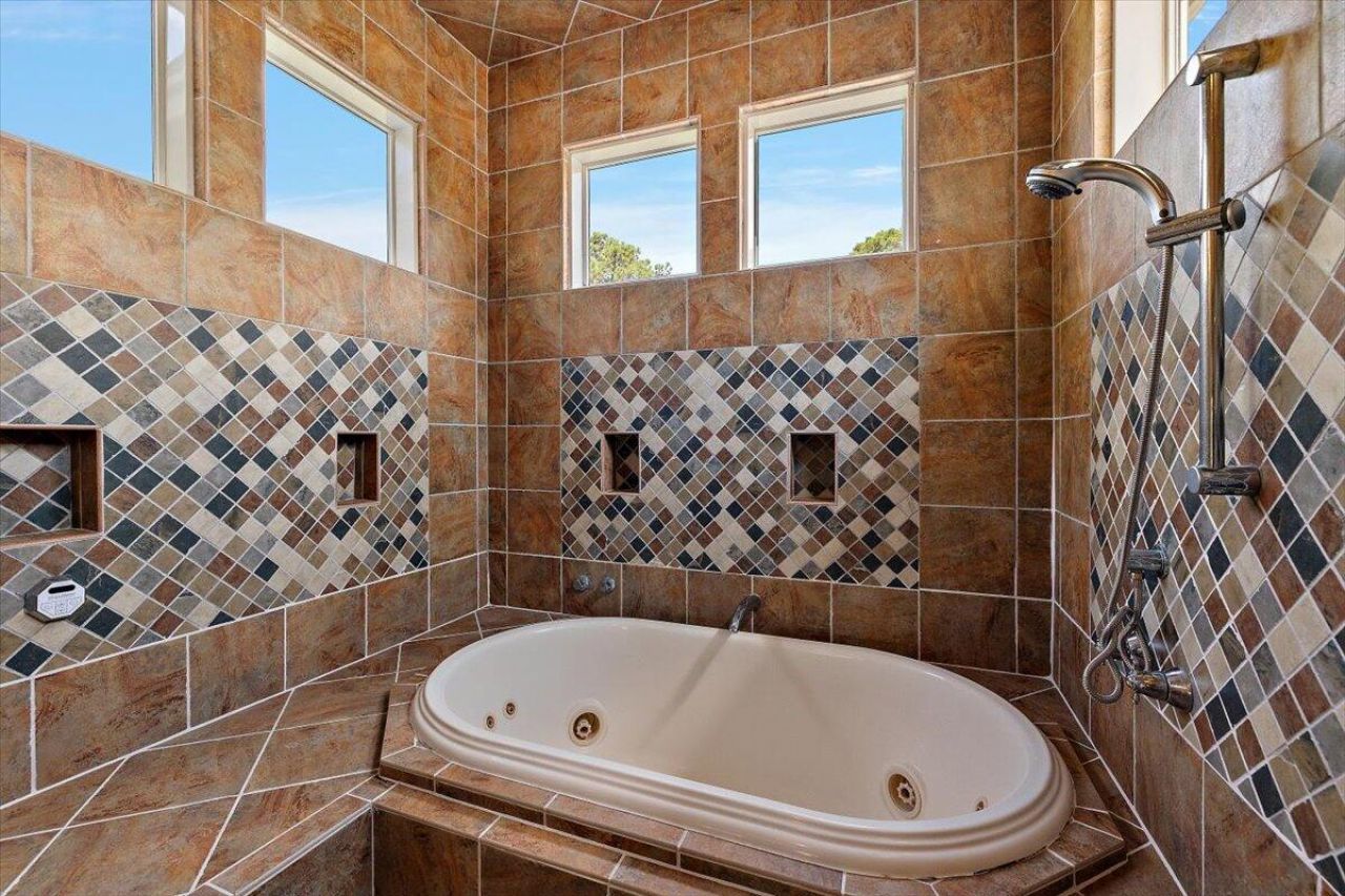 311 Pelican Flight Drive Photo 26