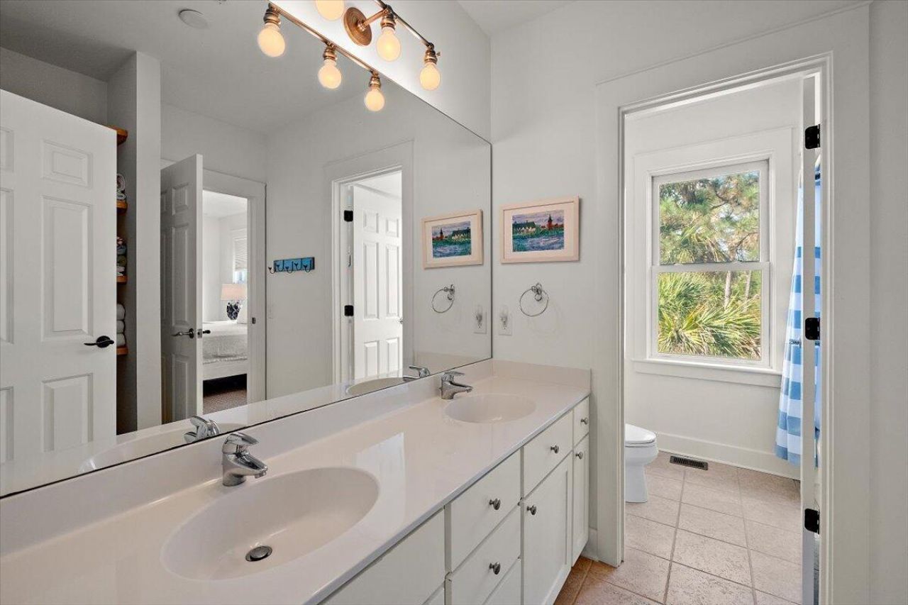 311 Pelican Flight Drive Photo 40