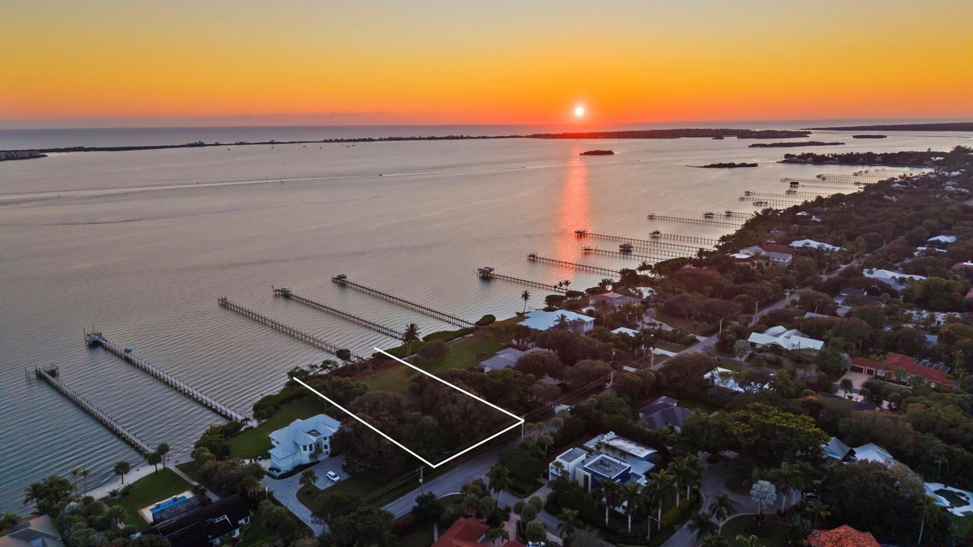 36 S Sewalls Point Road, Sewalls Point, FL 34996 Photo