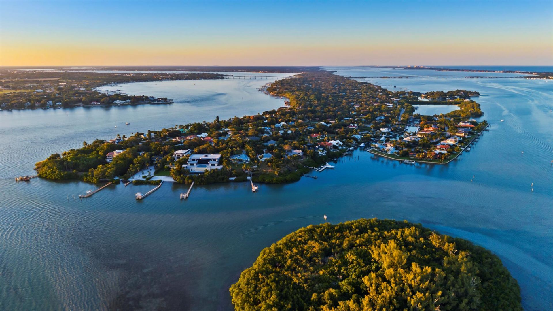 36 S Sewalls Point Road, Sewalls Point, FL 34996 Photo