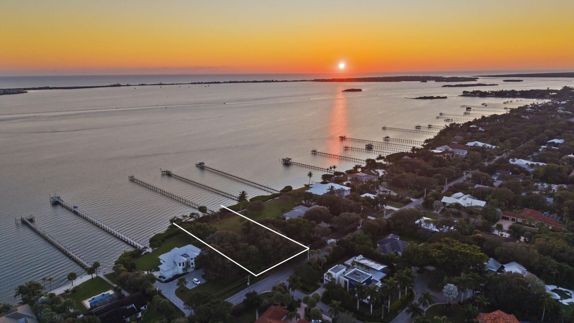 36 S Sewalls Point Road, Sewalls Point, FL 34996 Photo