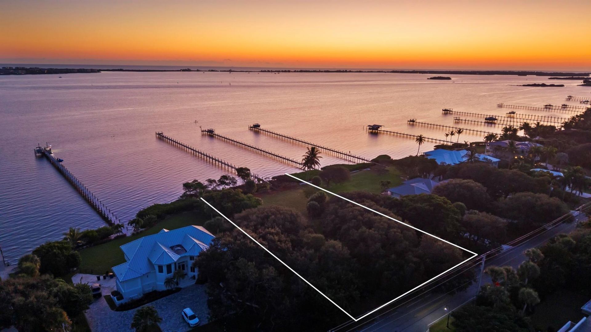 36 S Sewalls Point Road, Sewalls Point, FL 34996 Photo