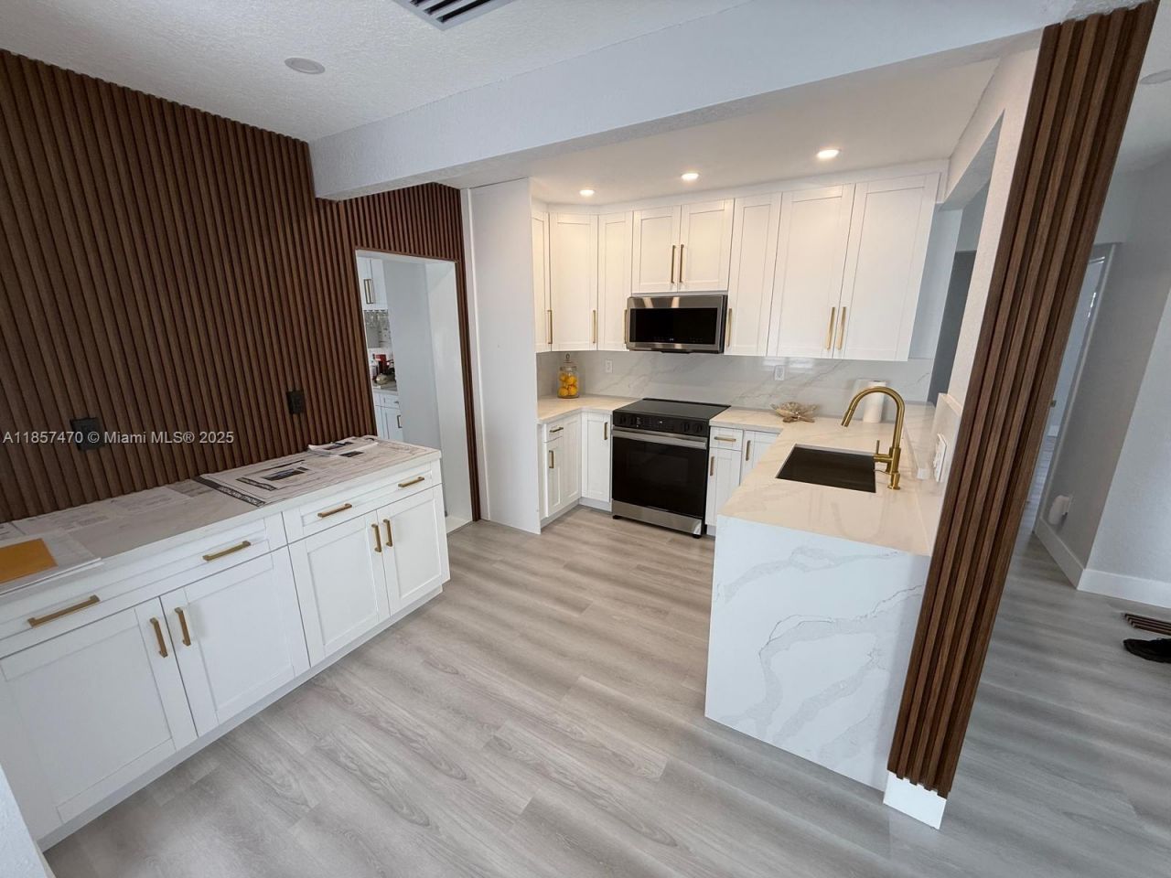 3601 NW 4th St, Miami, FL 33125 Photo