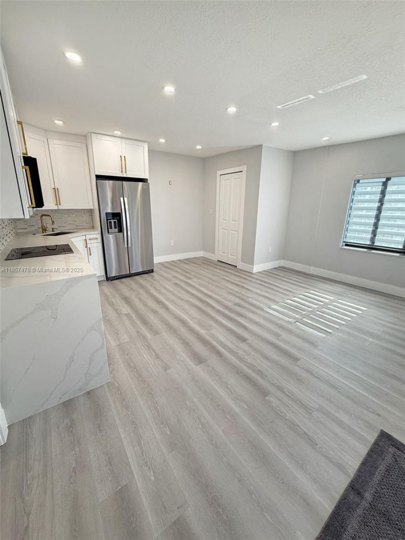 3601 NW 4th St, Miami, FL 33125 Photo