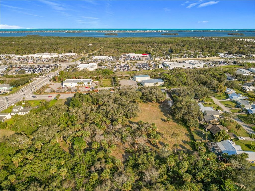 995 Old Dixie Highway Sw, Vero Beach, FL 32962 Photo
