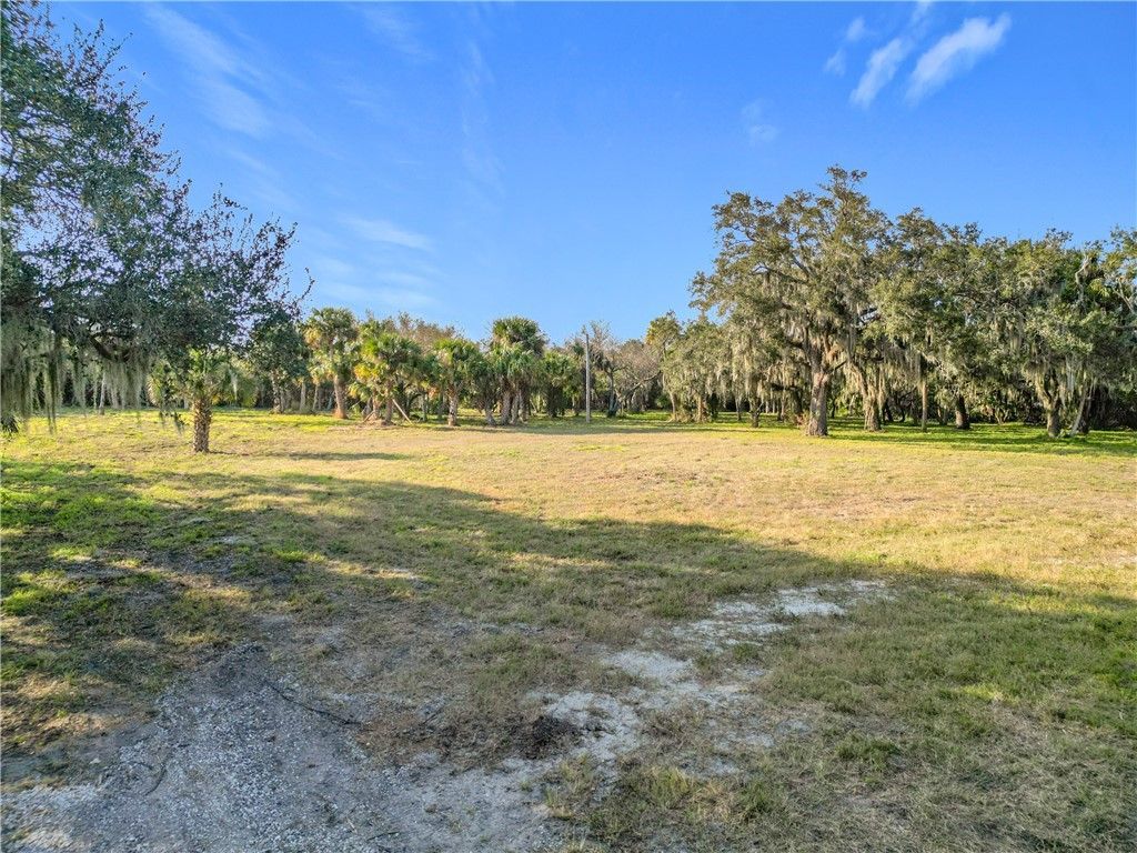 995 Old Dixie Highway Sw, Vero Beach, FL 32962 Photo