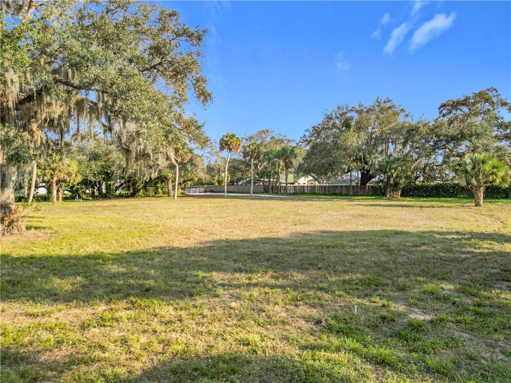 995 Old Dixie Highway Sw, Vero Beach, FL 32962 Photo