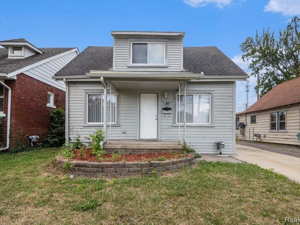 1054 E Troy Street, Ferndale, MI 48220
