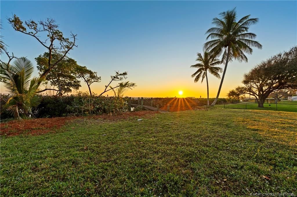 36 S Sewalls Point Road, Sewalls Point, FL 34996 Photo