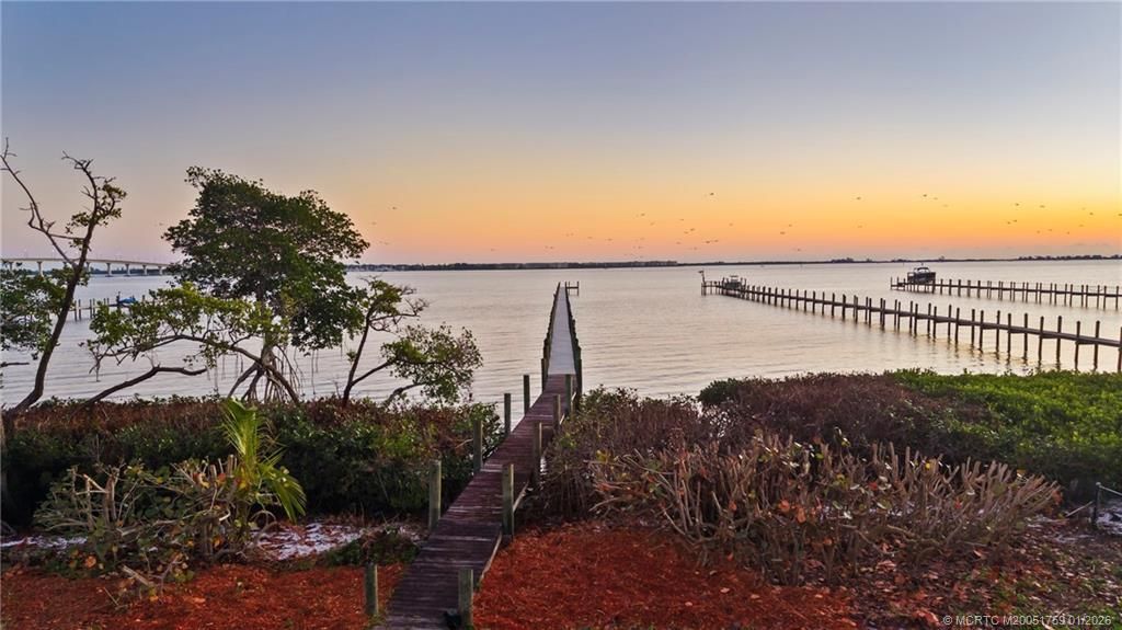 36 S Sewalls Point Road, Sewalls Point, FL 34996 Photo