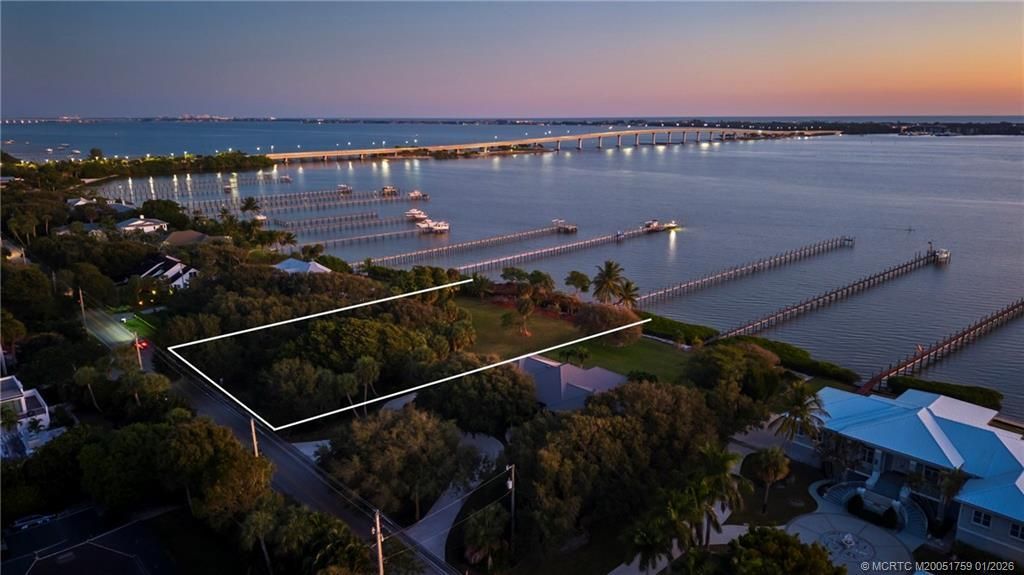 36 S Sewalls Point Road, Sewalls Point, FL 34996 Photo