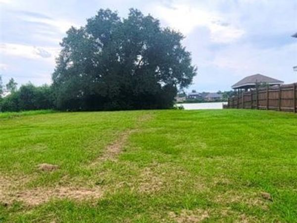 12511 CARMEL Place, New Orleans, LA 70128