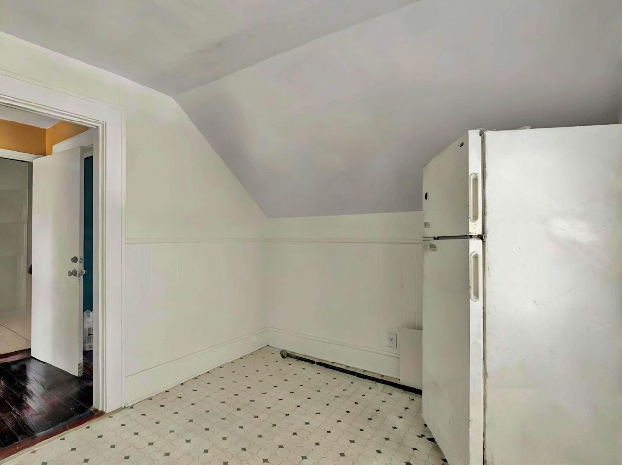 4 Poplar Street Photo 17