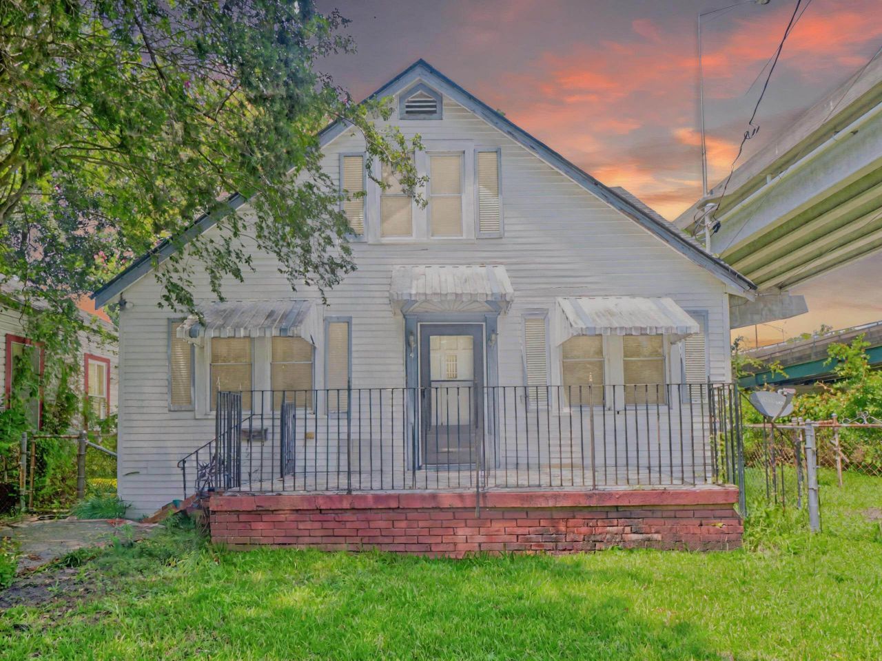 4 Poplar Street Photo 3