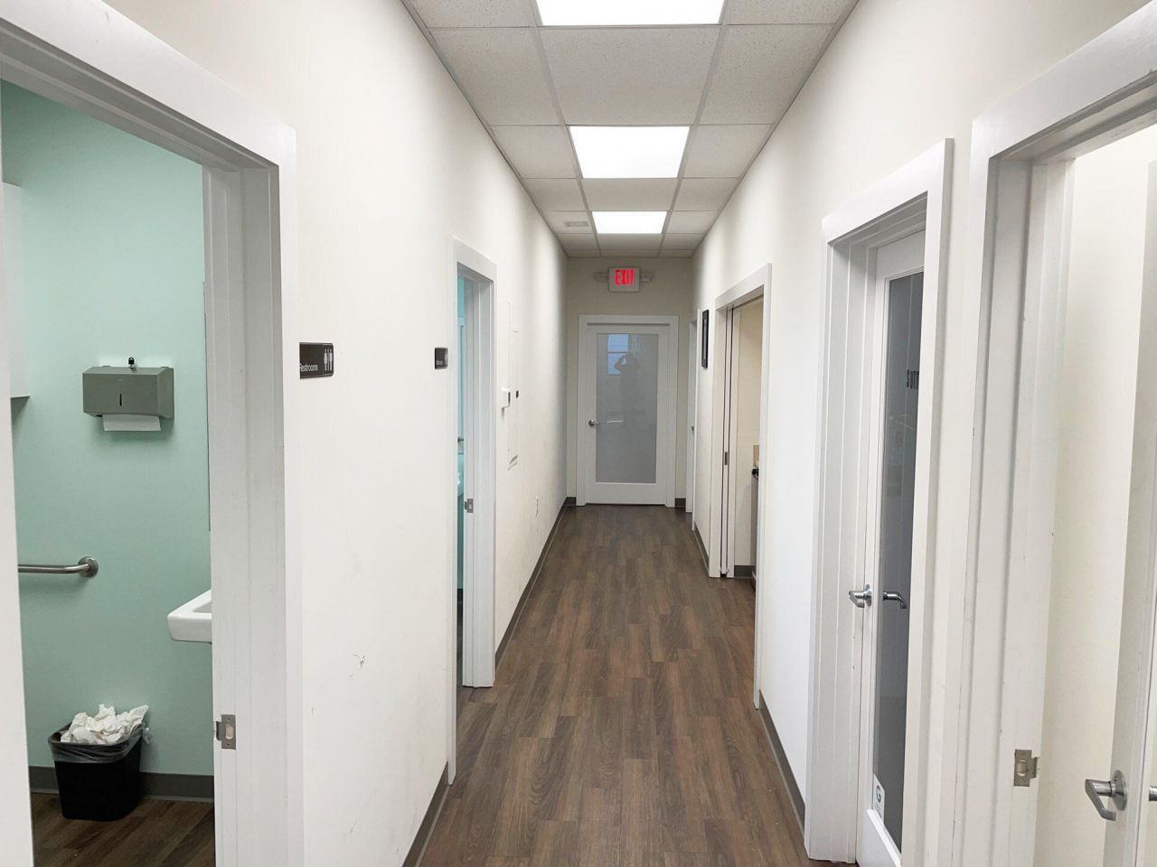 1801 Reynolds Avenue Photo 4