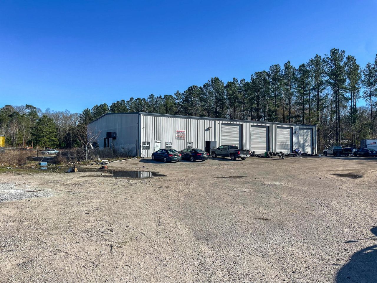 2423 Homestead Road Photo 10