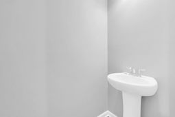 1125 Fairway Ln. photo 4