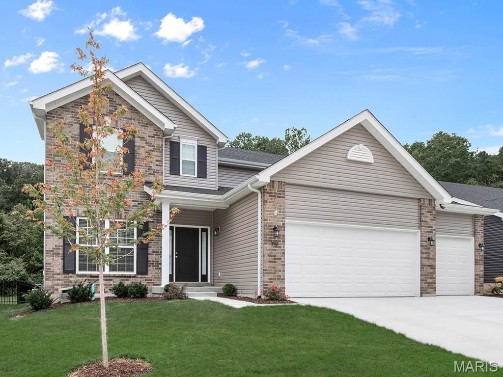 576 Evening Primrose Drive, Wentzville, MO 63385 Main Photo