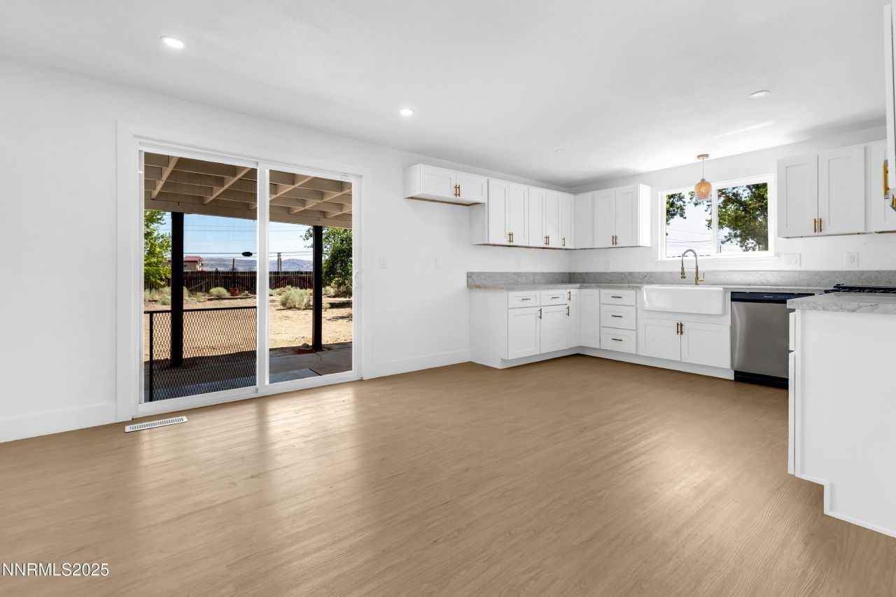 30 N Patterson Place, Sparks, NV 89436 Photo