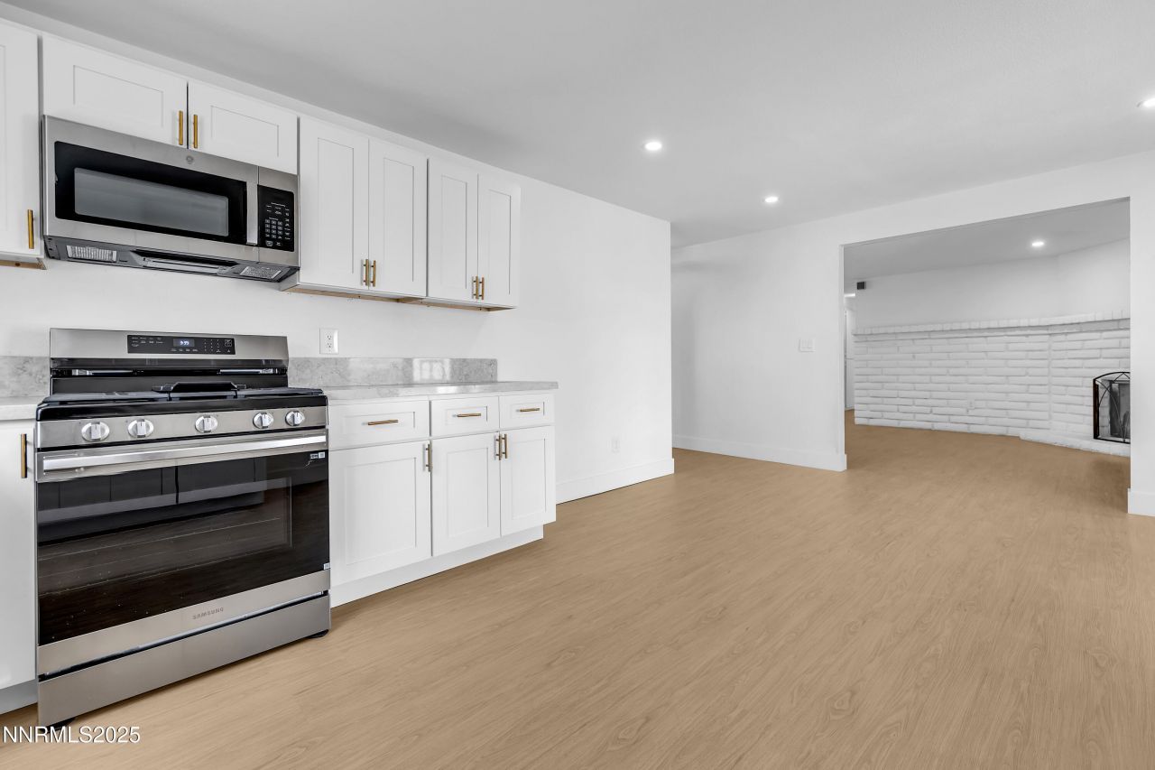 30 N Patterson Place, Sparks, NV 89436 Photo