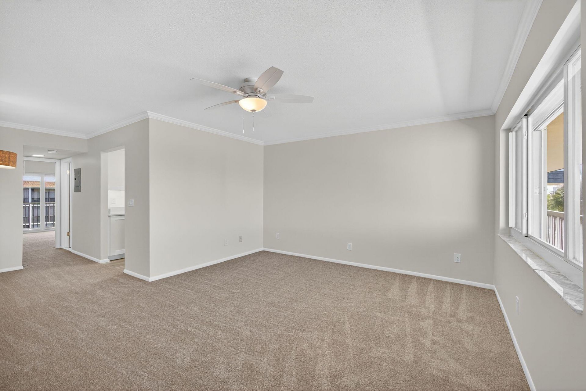 131 Doolen Court, Unit 304, North Palm Beach, FL 33408 Photo