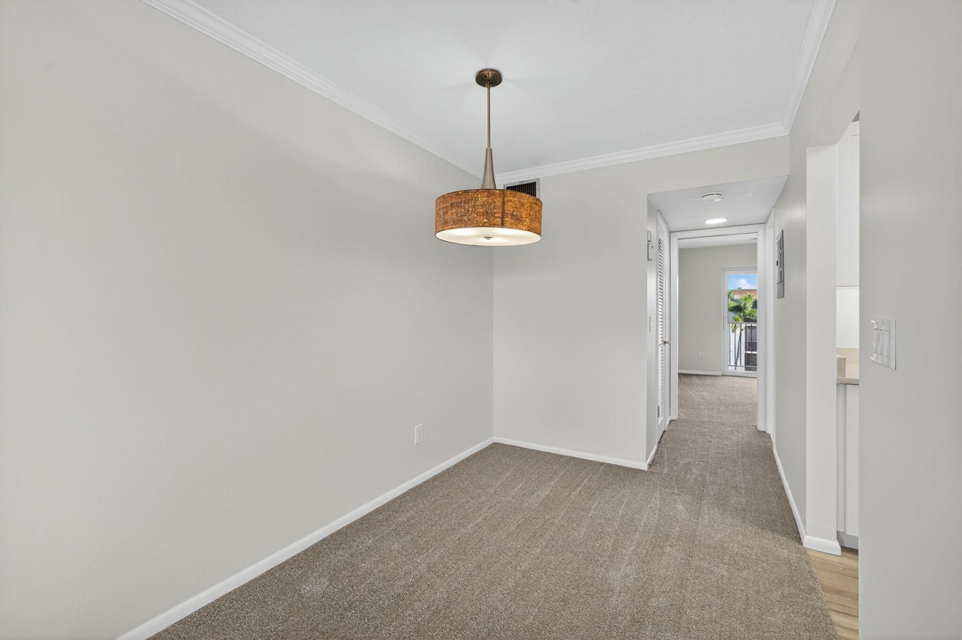 131 Doolen Court, Unit 304, North Palm Beach, FL 33408 Photo