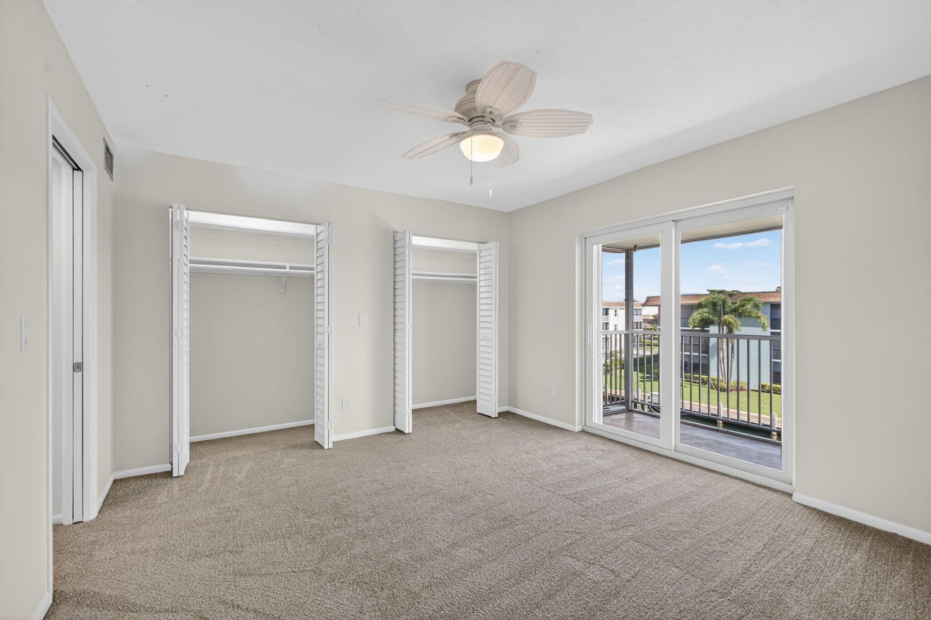 131 Doolen Court, Unit 304, North Palm Beach, FL 33408 Photo