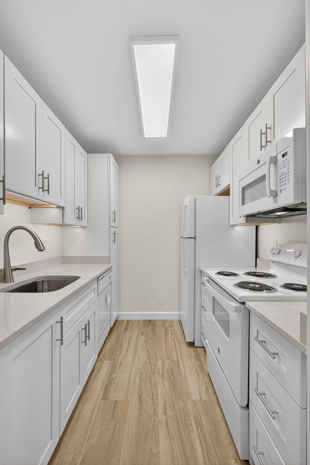 131 Doolen Court, Unit 304, North Palm Beach, FL 33408 Photo