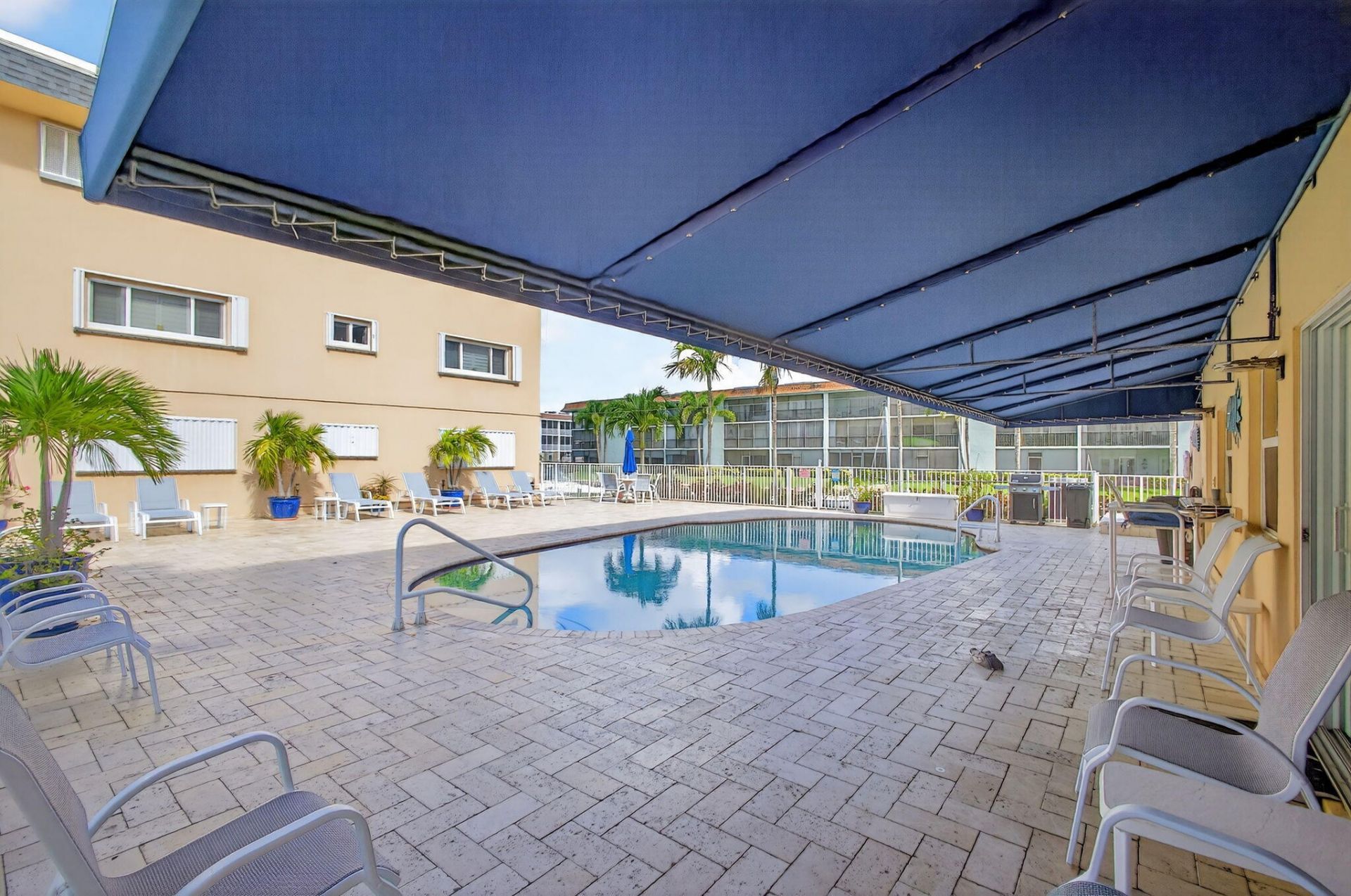131 Doolen Court, Unit 304, North Palm Beach, FL 33408 Photo