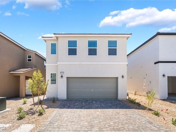 8133 Bearpoppy Court, Las Vegas, NV 89113