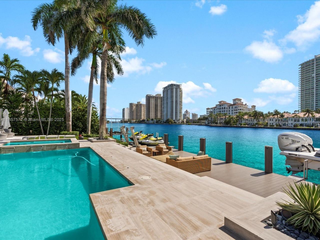 224 S Island, Golden Beach, FL 33160 Photo