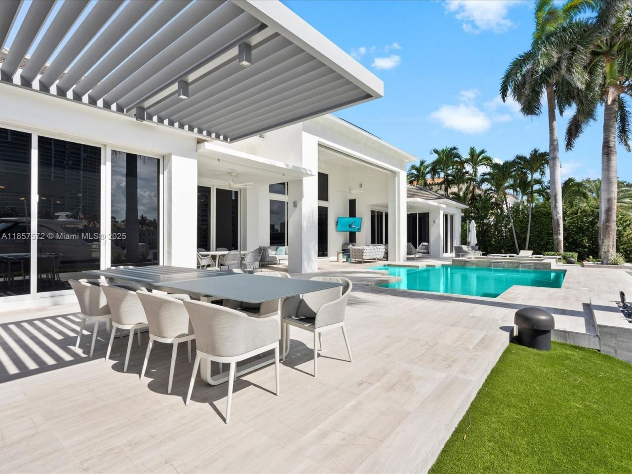 224 S Island, Golden Beach, FL 33160 Photo