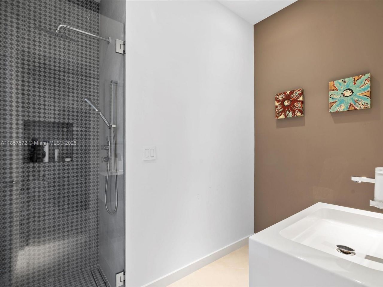 224 S Island, Golden Beach, FL 33160 Photo