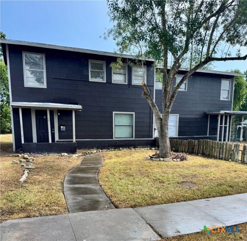 3001 E Rio Grande Street, Victoria, TX 77901 Main Photo