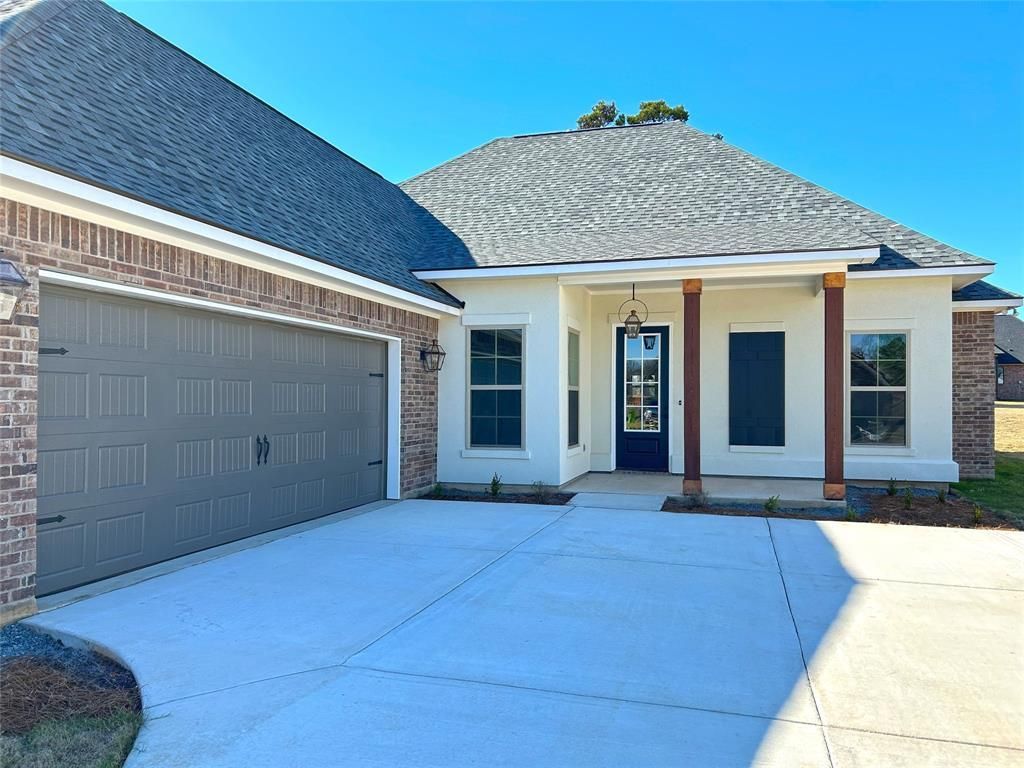 405 Merestone Crossing, Benton, LA 71006 Main Photo