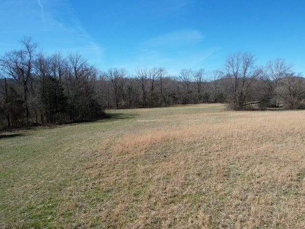 5 Cool Springs Rd, Thompsons Station, TN 37179