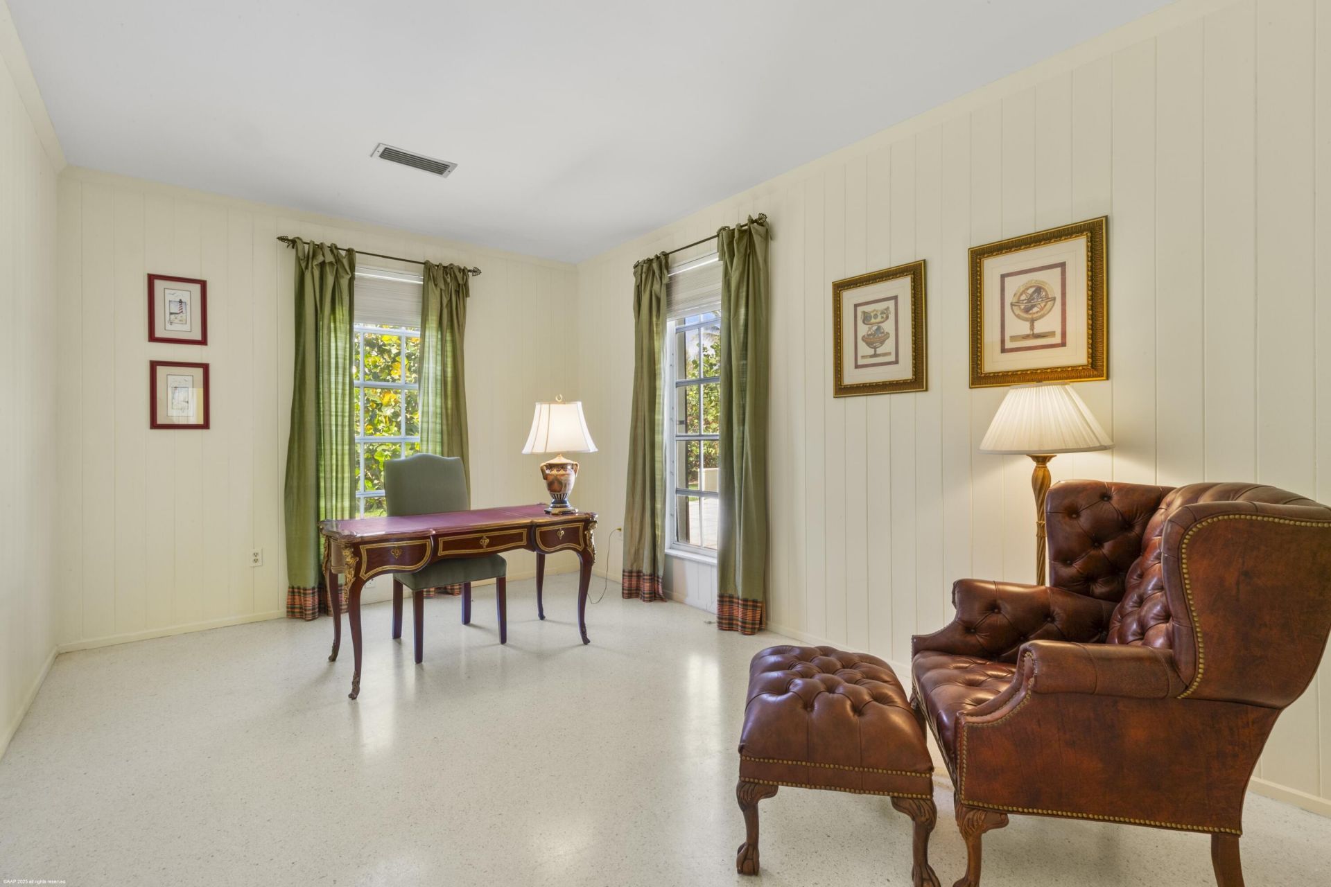 15 S Beach Road, Jupiter Island, FL 33455 Photo