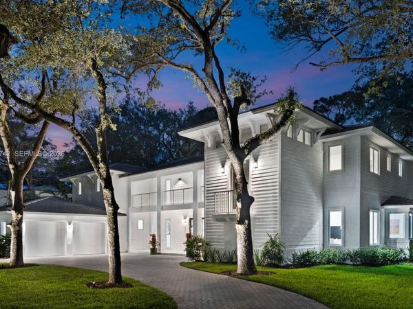 5835 SW 81st St, South Miami, FL 33143