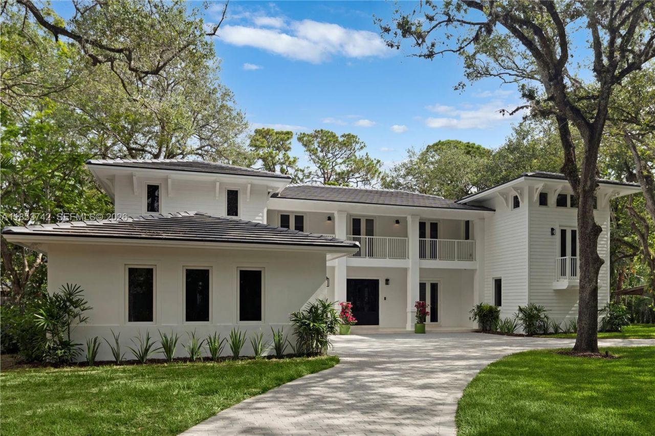 5835 SW 81st St, South Miami, FL 33143 Photo