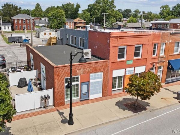 511 E Main Street, Belleville, IL 62220