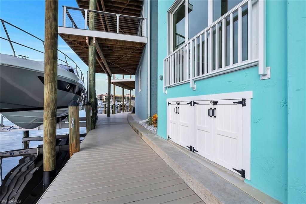 5870 Shell Cove Dr, Cape Coral, FL 33914 Photo