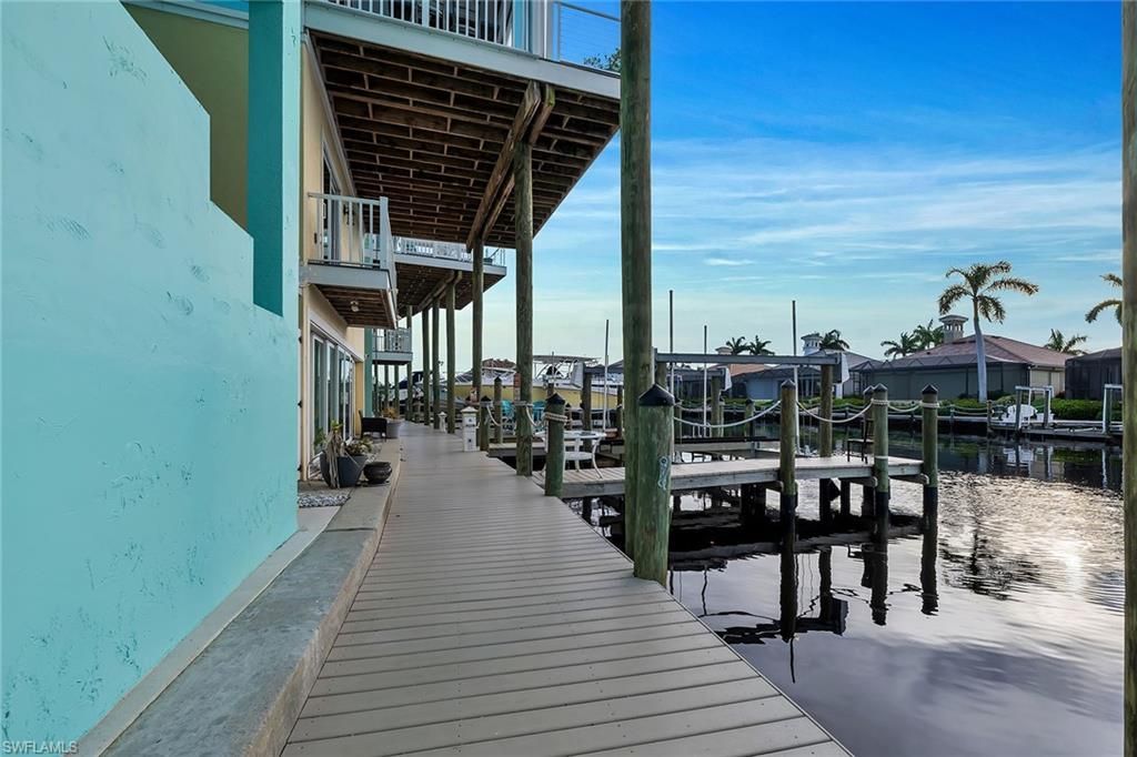 5870 Shell Cove Dr, Cape Coral, FL 33914 Photo