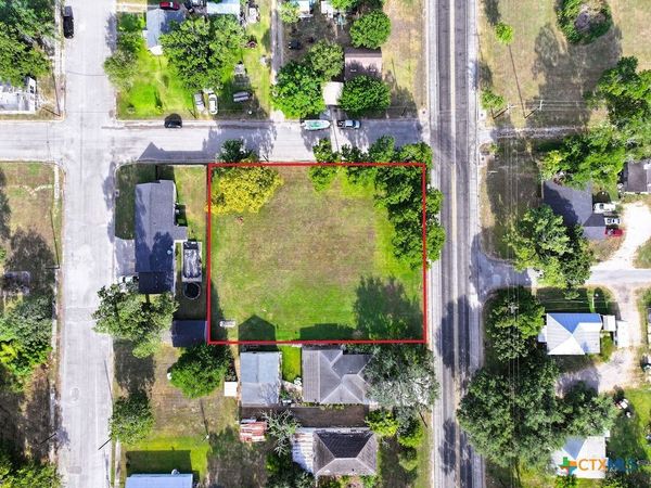 1177 State Highway 239, Tivoli, TX 77990