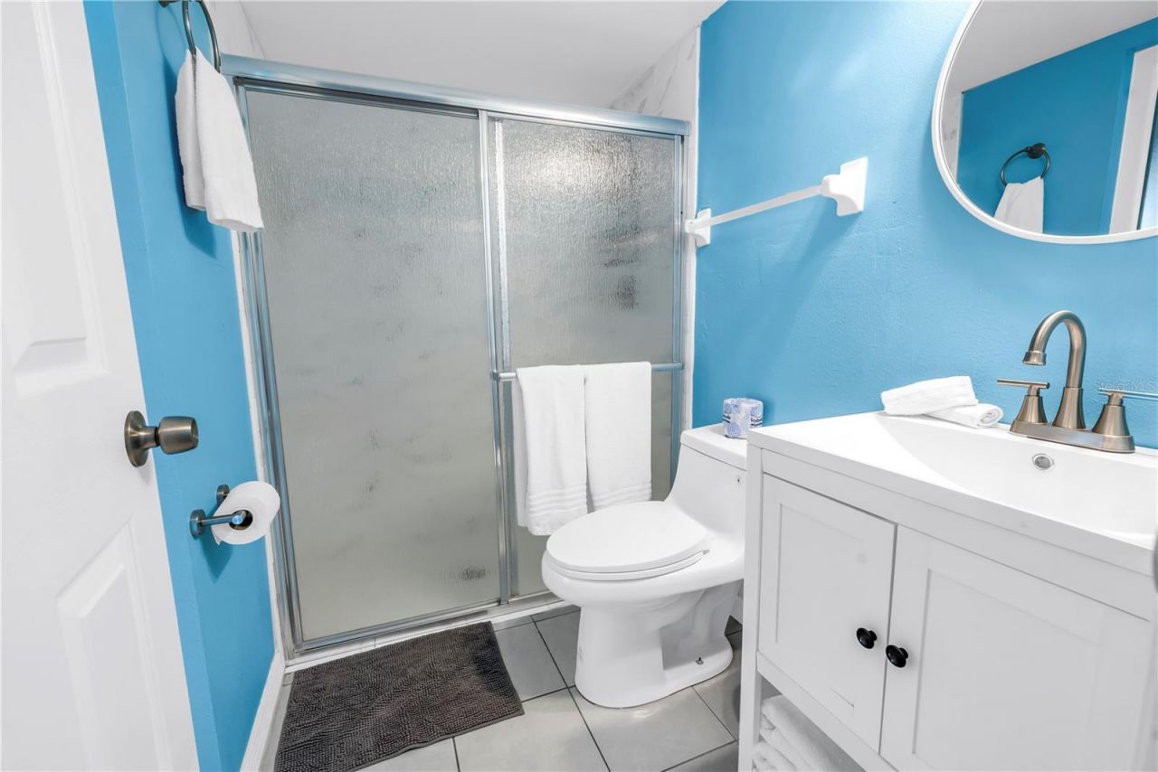 156 Siesta Drive, Sarasota, FL 34242 Photo