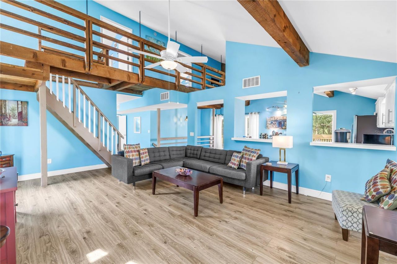 156 Siesta Drive, Sarasota, FL 34242 Photo