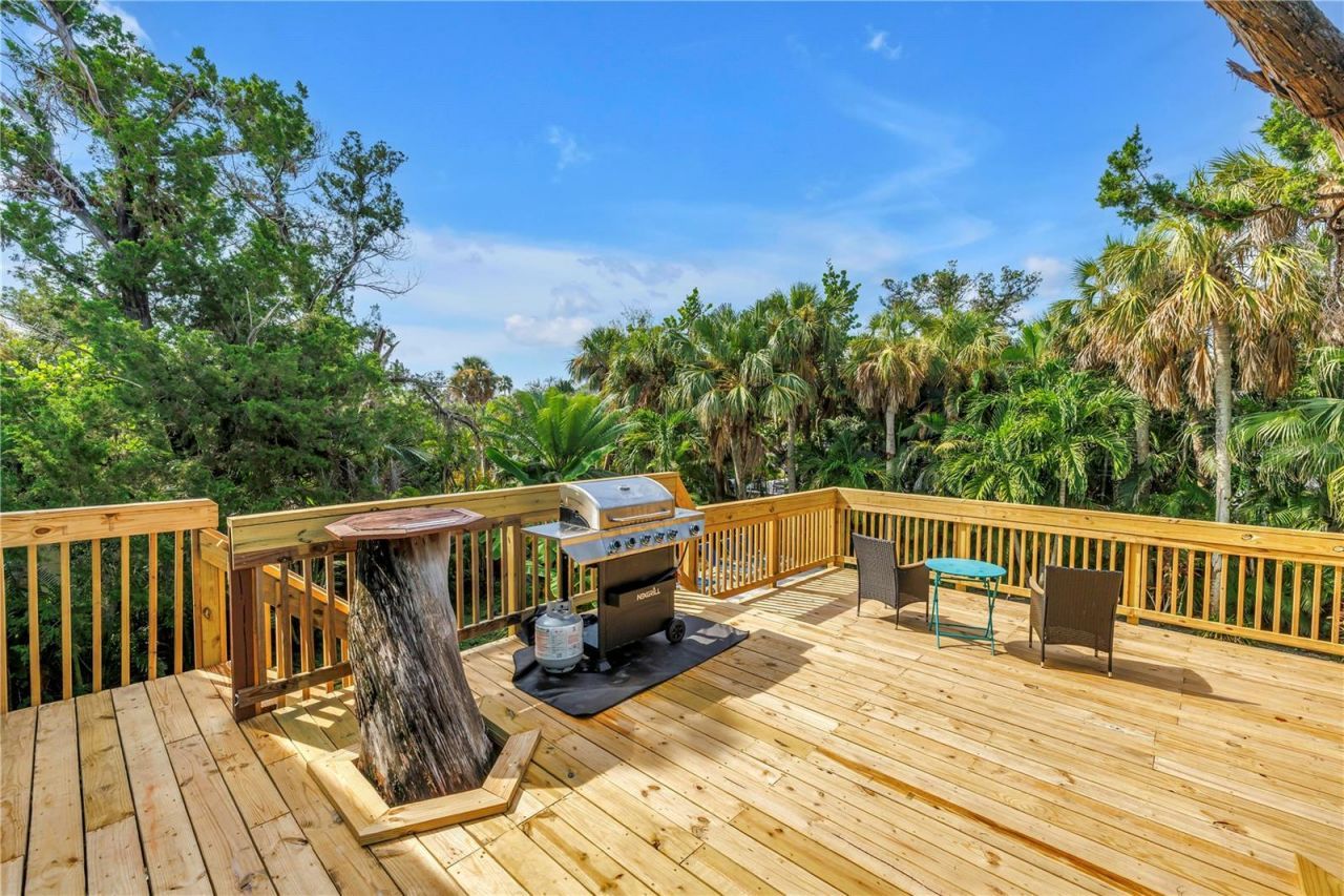 156 Siesta Drive, Sarasota, FL 34242 Photo