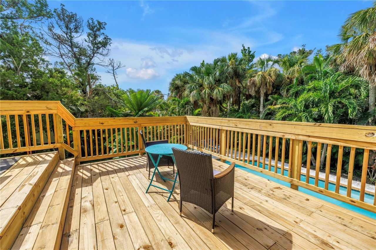 156 Siesta Drive, Sarasota, FL 34242 Photo