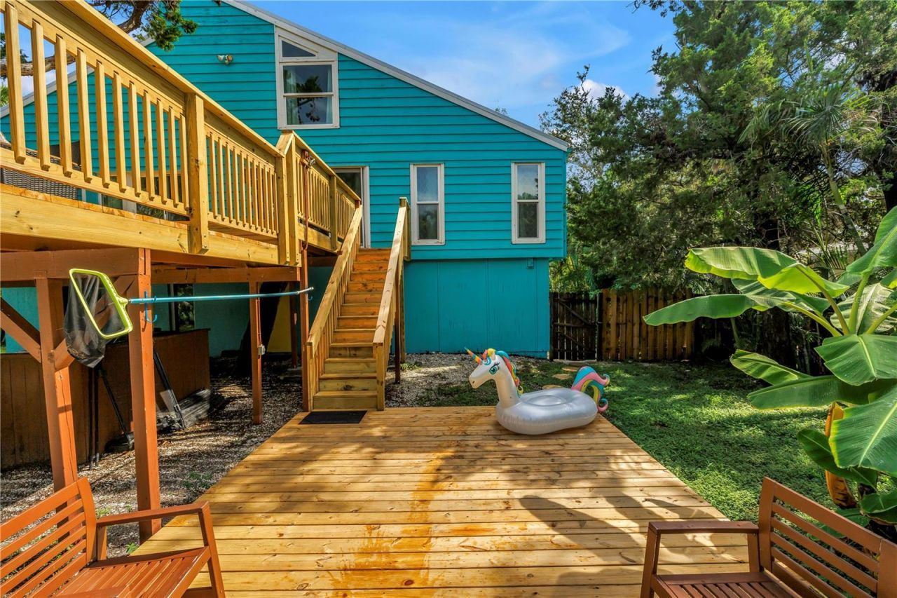 156 Siesta Drive, Sarasota, FL 34242 Photo