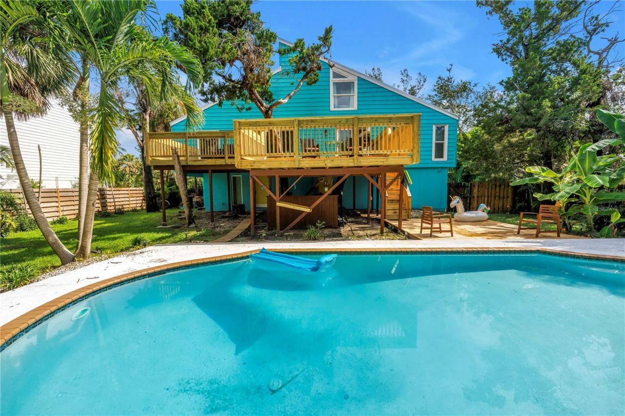 156 Siesta Drive, Sarasota, FL 34242 Photo